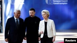 Ілюстраційне фото. Зліва направо: голова Європейської ради Антоніу Кошта, президент України Володимир Зеленський і очільниця Єврокомісії Урсула фон дер Ляєн в Брюсселі, 6 березня 2025 року