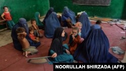 Кунар провинциясындагы жер которгон ооган жарандары, 7-август 2021-жыл.