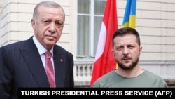 Президент України Володимир Зеленський (праворуч) і президент Туреччини Таїп Ердоган під час зустрічі у Львові, 18 серпня 2022 року 
