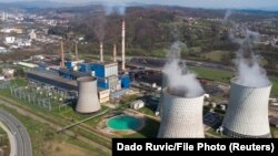 Termoelektrana Tuzla, uz koju je kineska kompanija trebala izgraditi novi, peti po redu energetski blok i produžiti joj životni vijek. Projekat je propao. Foto: 21. april 2021. godine. 