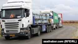 Туркмено-узбекская граница (архивное фото) 