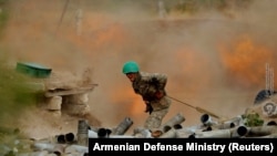 Тоолуу Карабахтагы кармаштан көрүнүш. Ушул күндөр.