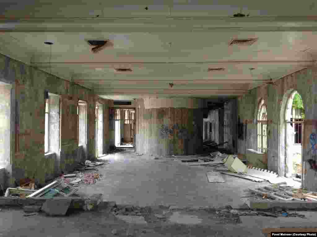 Отель "Гранд", детали