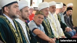 Татарстан президенты Рөстәм Миңнеханов Ураза гаетендә, 4 июнь 2019