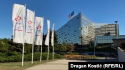 Sediul companiei Naftna Industrija Srbije (NIS) din Belgrad. 22 septembrie 2025.