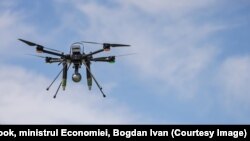 Prototip de dronă dezvoltat în România, de compania de stat Carfil Brașov și firma americană Periscope Aviation.