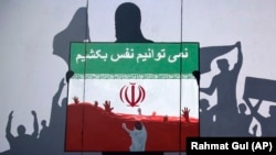 افغانهای مهاجر در ایران از برخورد خشن نیروهای امنیتی و برخی از مردم در ایران به ستوه آمده اند.