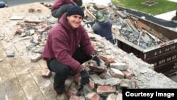 Merab Dvalishvili, fotografiat în timp ce lucra în construcții în Statele Unite.