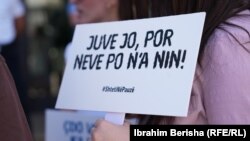 Protestë para Kuvendit të Kosovës, në prag të përpjekjes së 41-të për konstituimin e tij.