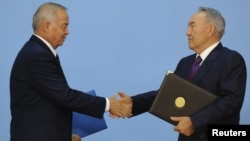 Борбор Азиянын кээ бир өлкөлөрүндөгү президенттердин картайганы да Ак үйгө стратегияны карап чыгууга түрткү болду дешет эксперттер.