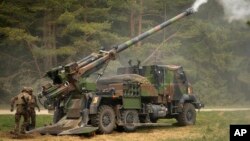 Obuziere folosite pe frontul din Ucraina.