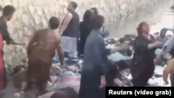 تصویر از محل رویداد خونین میدان هوایی کابل که در آن ۱۷۰ تن از افغان ها و دوازده سرباز امریکایی کشته شدند 