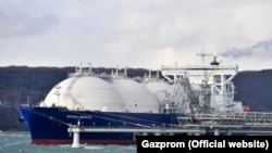 Astfel de nave au transportat LNG rusesc, în timp ce conductele pentru gaz natural au fost închise.