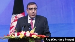 شاه محمود میاخیل، سرپرست وزارت دفاع نظام پیشین جمهوریت