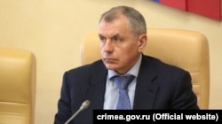 Володимир Константинов