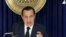 Egipatski predsjednik Hosni Mubarak u televizijskom obraćanju u kojem je najavio odlazak nakon izbora predviđenih za septembar, 1. februar 2010. godine 