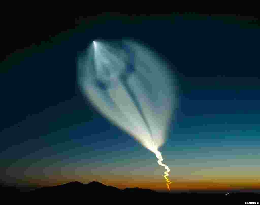 Ракета &laquo;Союз&raquo;, запущенная с Байконура. За место в российском корабле Соединенные Штаты в последнее время платили России около 86 миллионов долларов. Это вдвое выше стоимости, которая была в 2011 году. &nbsp;