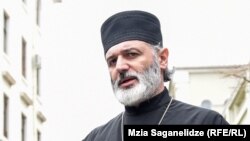 დეკანოზი ანდრია (ჯაღმაიძე)