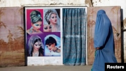 یک آرایشگاه زنان در کابل. عکس از آرشیف