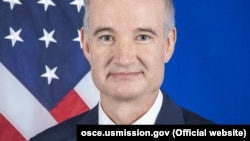 ԵԱՀԿ-ում ԱՄՆ-ի մշտական ներկայացուցիչ Մայքլ Քարփենթերը, արխիվ: 