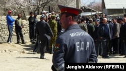 Кыргыз-тажик чек арасы. Баткен. 