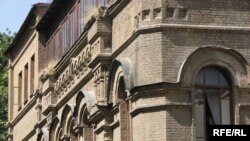 Здание Никольского собора в Шымкенте.