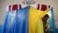 Голосование на одном из избирательных участков в Львовской области в Украине.