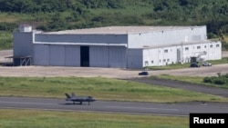 ABŞ-yə məxsus F-35 Puerto-Rikodakı keçmiş "Ruzvelt Rouds" hərbi-dəniz bazasında. 