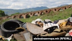 Илустрација: Депонија кај аквадуктот во Скопје