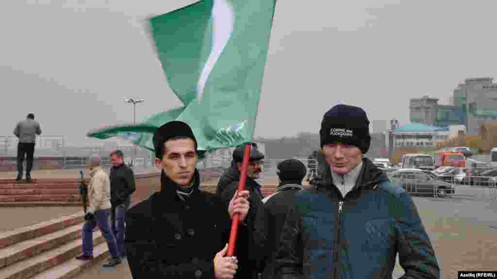 "Азатлык" берлеге егетләре 