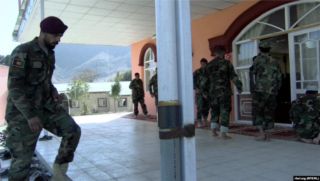 رفتن به&zwnj;سوی مسجد