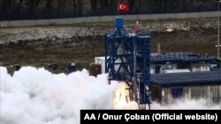 Түркияда “Айга конуу” долбоору үчүн зарыл гибрид ракета кыймылдаткычы ийгиликтүү сыноодон өттү. Шиле жергеси, Түркия. 2021-жылдын 11-апрели.